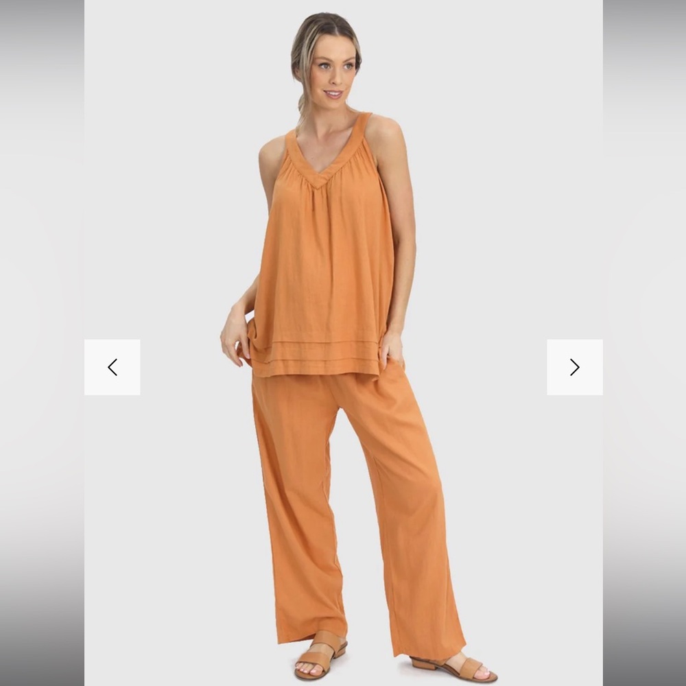NWT Angel Maternity linen set